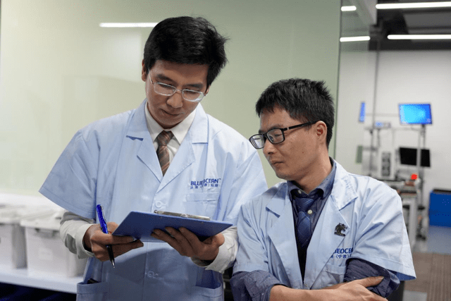 兰洋实验室研发人员详细记录测评数据 兰洋实验室研发人员详细记录测评数据