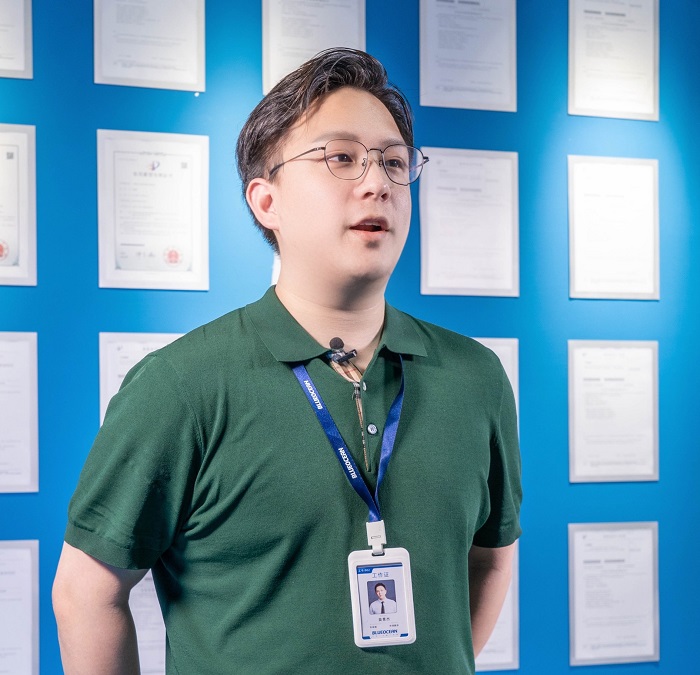 ����Ƽ����ܾ���Ī����